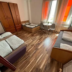 In Old Town Apartamento Cracóvia